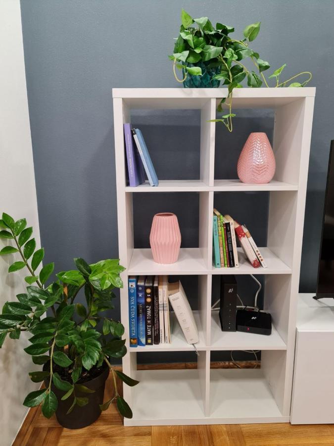 Apartman Vinyl - Self Chek-In 오시예크 외부 사진